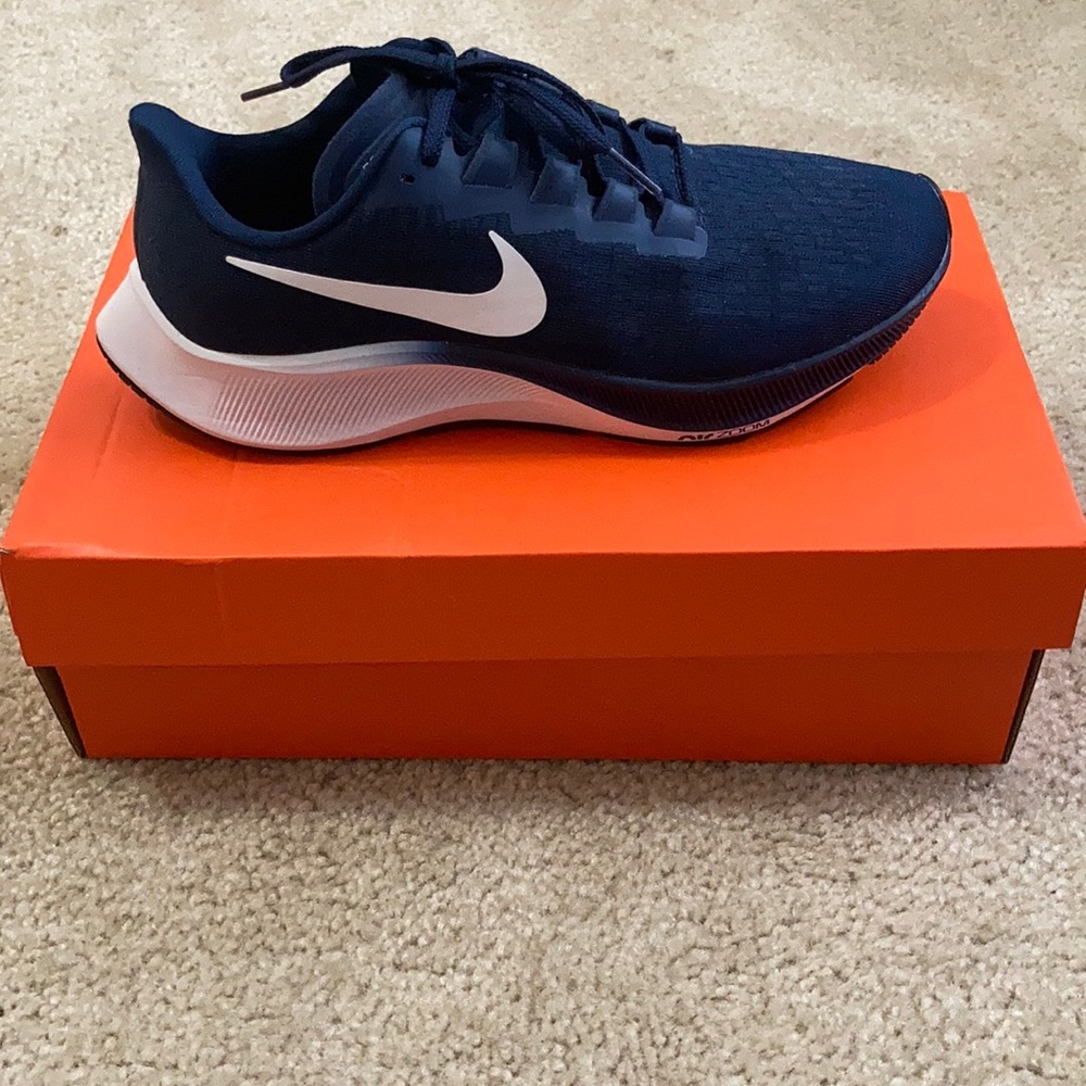 Navy Blue Nike Air Zoom Pegasus 37